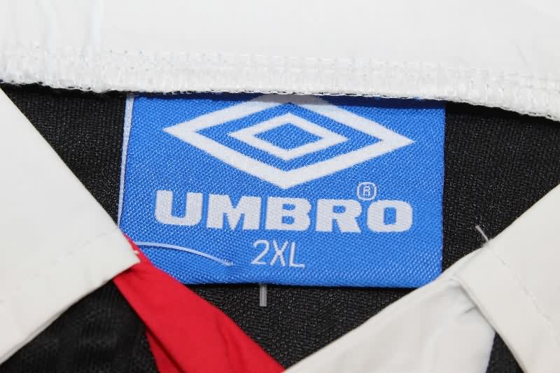 AAA Quality England 1998 Black Retro Soccer Jersey