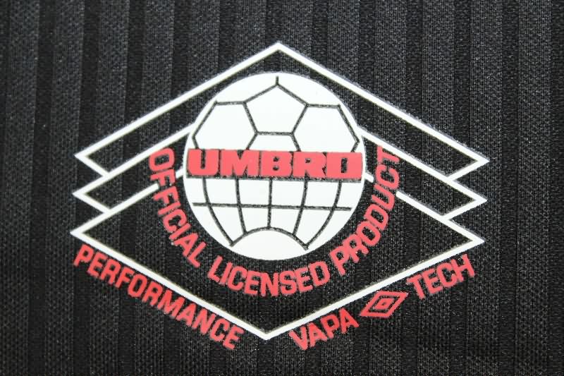 AAA Quality England 1998 Black Retro Soccer Jersey