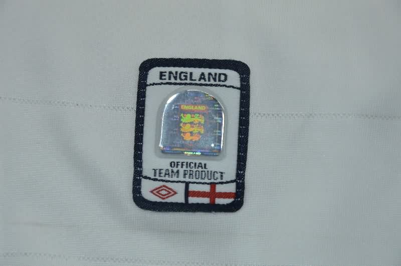 AAA Quality England 2004 Home Long Sleeve Retro Soccer Jersey