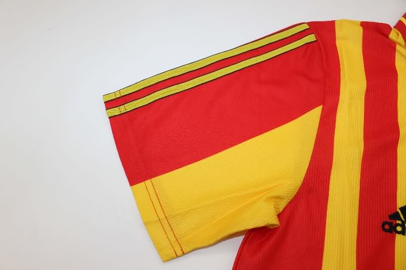 AAA Quality Galatasaray 2000/01 Home Retro Soccer Jersey