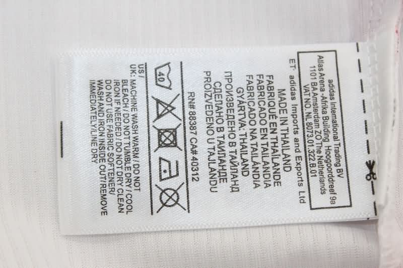 AAA Quality Galatasaray 1999/00 Away Retro Soccer Jersey