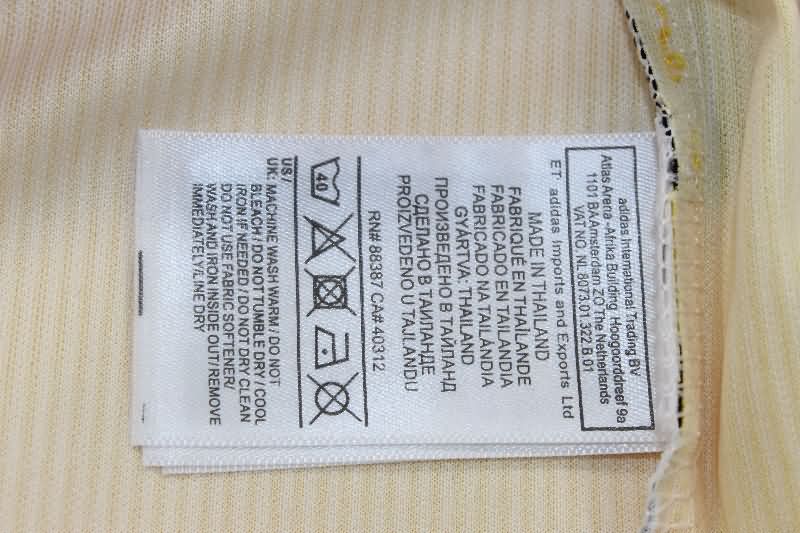 AAA Quality Galatasaray 1999/00 Home Long Sleeve Retro Soccer Jersey