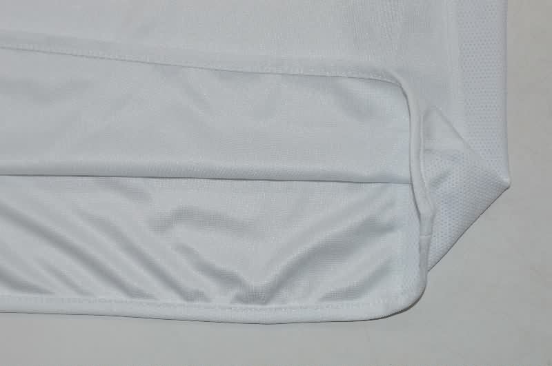 AAA Quality Italy 2002 Away Retro Soccer Jersey