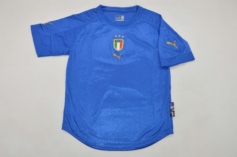 AAA Quality Italy 2004 Home Retro Soccer Jersey