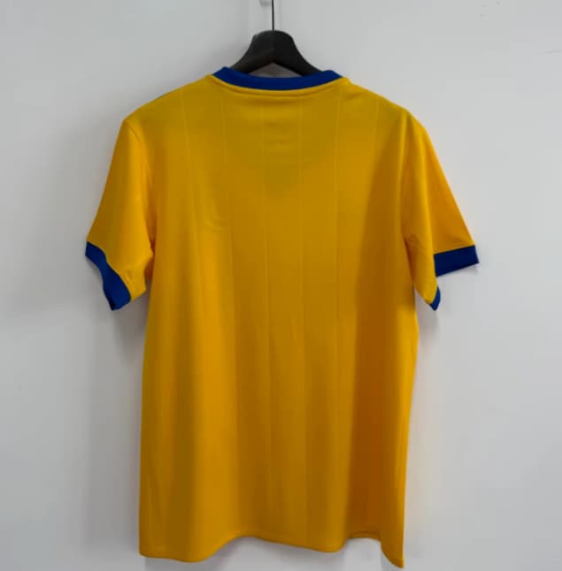 AAA Quality Juventus 2017/18 Away Retro Soccer Jersey