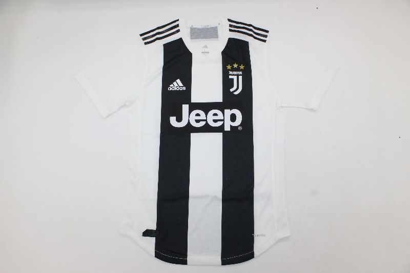 Juventus Soccer Jersey Home Retro (Player) 2018/19