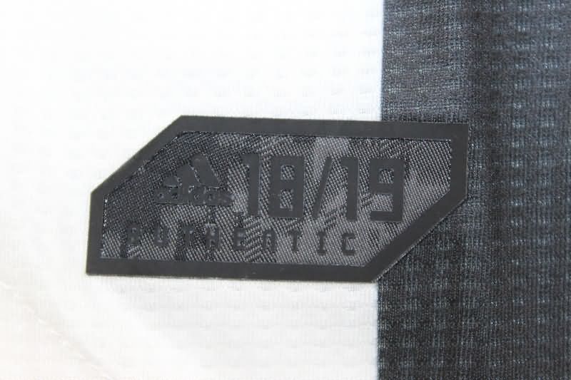 Juventus Soccer Jersey Home Retro (Player) 2018/19