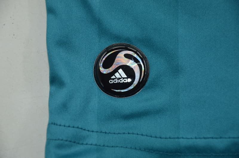 AAA Quality Liverpool 2008/09 Away Retro Soccer Jersey