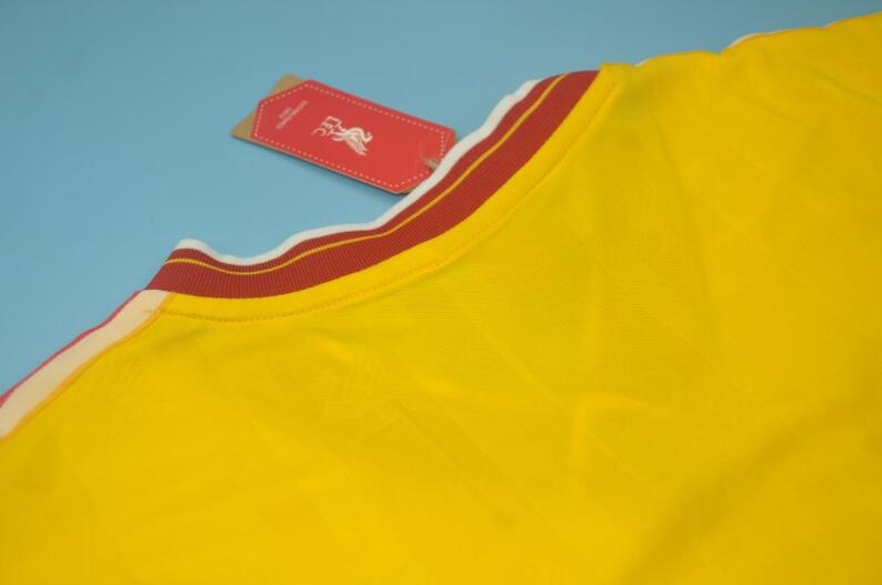 Liverpool Soccer Jersey Third Retro Replica 1985/86