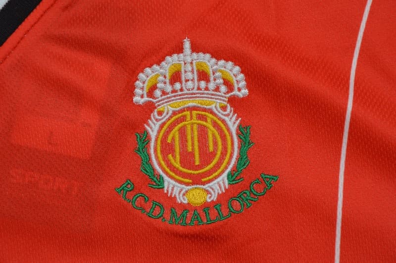 AAA Quality Mallorca 1998/99 Home Retro Soccer Jersey