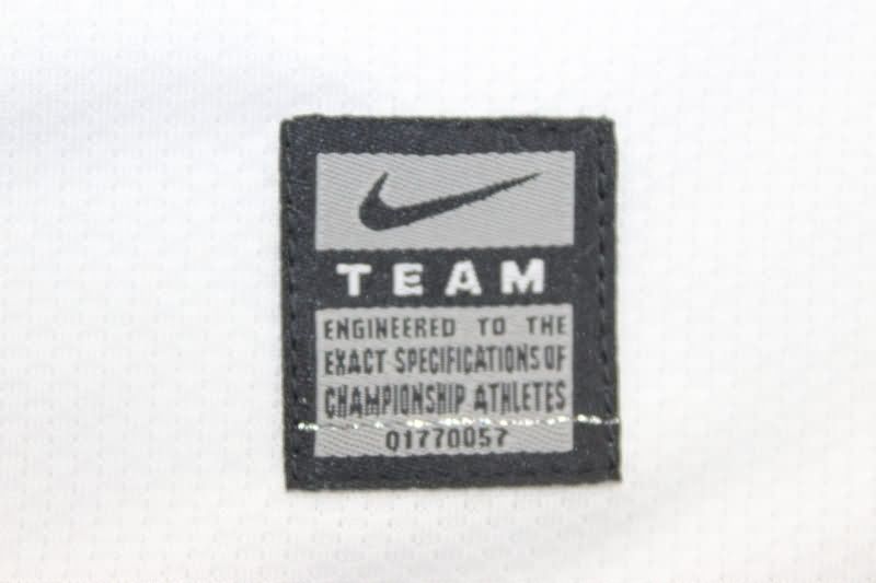 AAA Quality Manchester United 2008/09 Away Retro Soccer Jersey(Player)