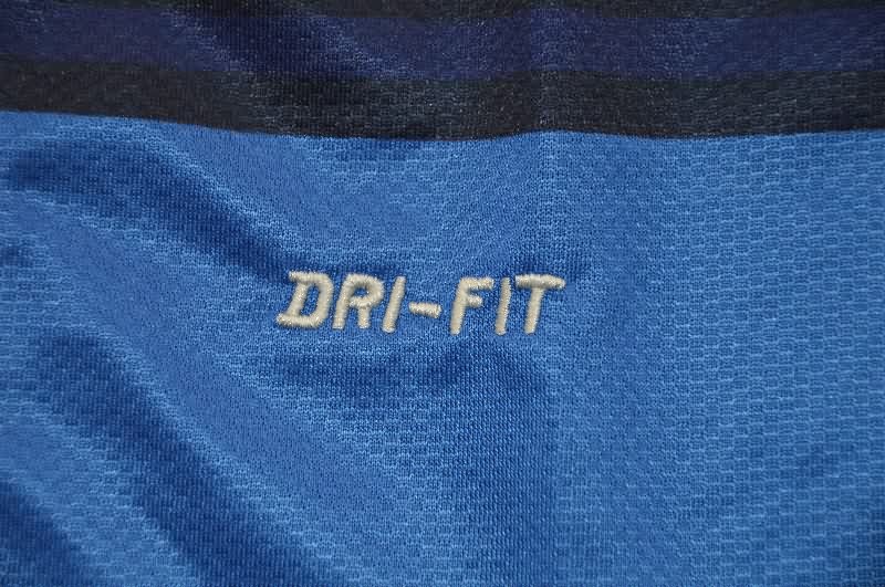 AAA Quality Manchester United 2011/12 Away Retro Soccer Jersey