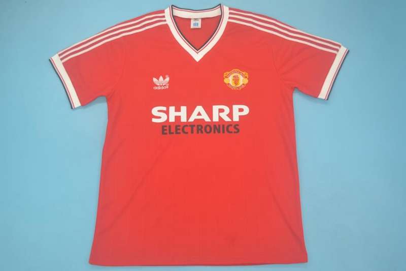 Manchester United Soccer Jersey Home Retro Replica 1982/83 Manchester United Soccer Jersey Home Retro Replica 1982/83