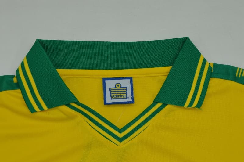 AAA Quality Norwich 1976/81 Home Retro Soccer Jersey