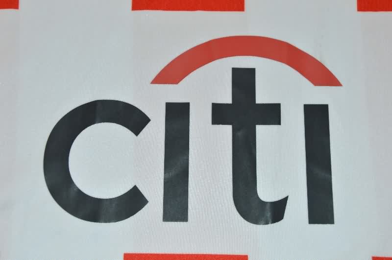 AAA Quality Olympiacos 2004/05 Home Retro Soccer Jersey