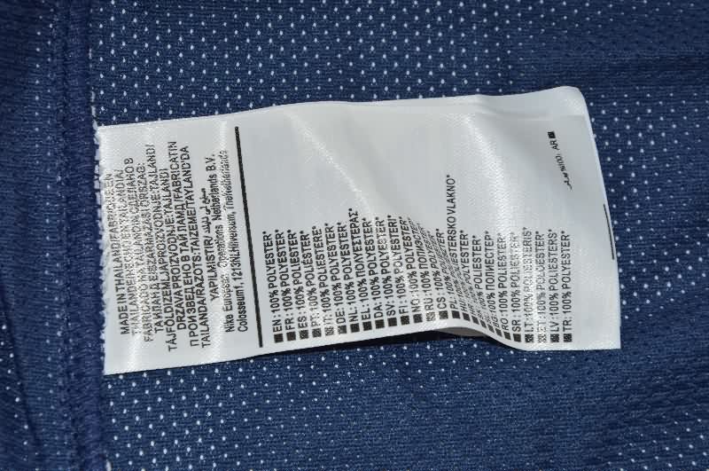 AAA Quality Paris St German 2004/05 Home Retro Soccer Jersey