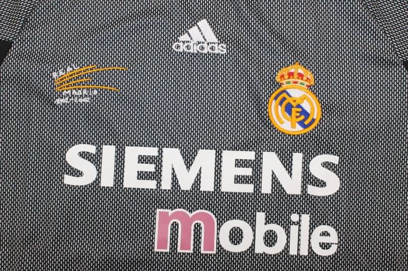Real Madrid Soccer Jersey Goalkeeper Black Retro Replica 2002/03