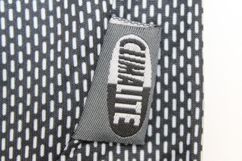 Real Madrid Soccer Jersey Goalkeeper Black Retro Replica 2002/03