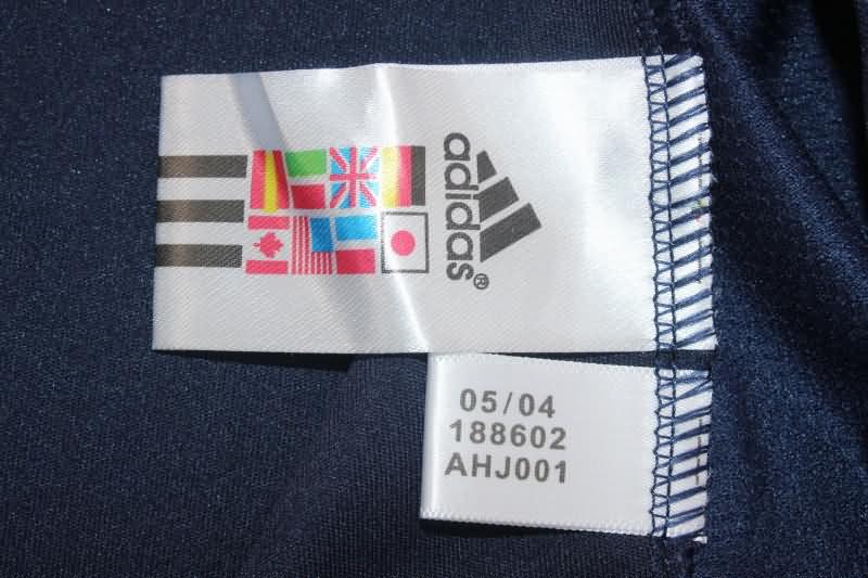 Real Madrid Soccer Jersey Away Retro Replica 2004/05