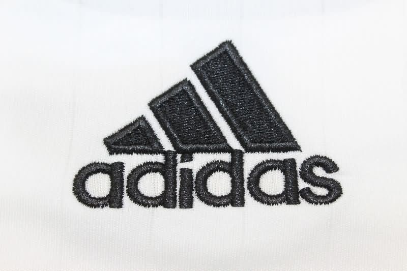 AAA Quality Real Madrid 2006/07 Home Retro Soccer Jersey (Player)