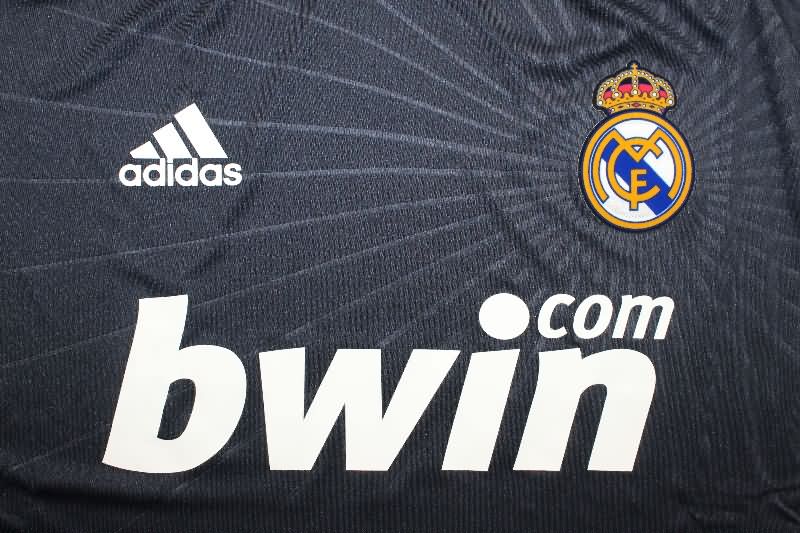 Real Madrid Soccer Jersey Away Retro (Player) 2010/11