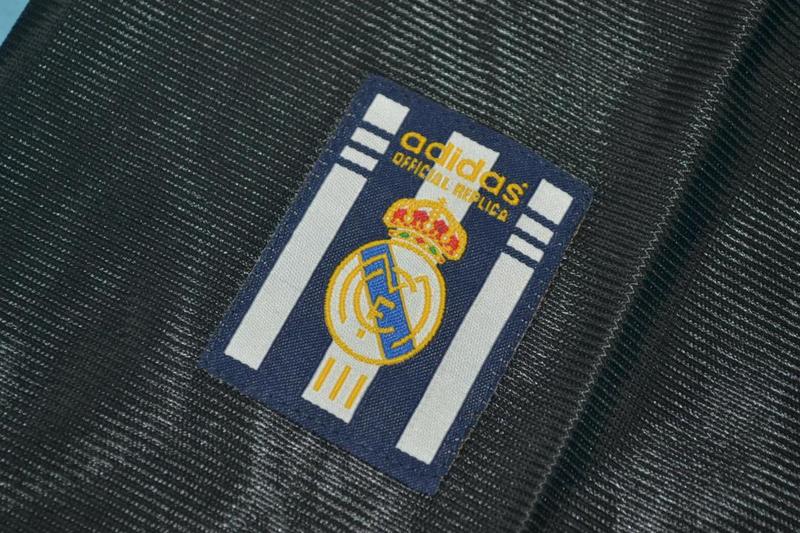 AAA Quality Real Madrid 1999/01 Away Retro Soccer Jersey