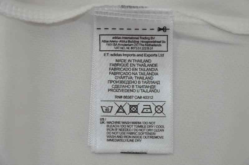 AAA Quality Spain 1996 Away Retro Long Sleeve Soccer Jersey