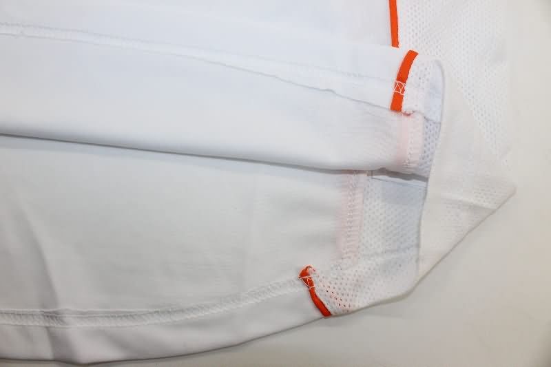 AAA Quality Valencia 2004/05 Home Retro Soccer Jersey