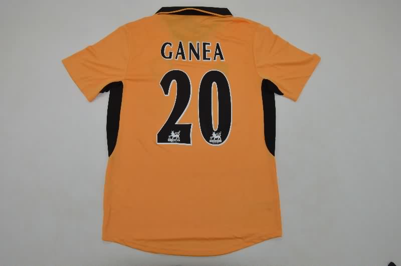 AAA Quality Wolves 2002/04 Home Retro Soccer Jersey