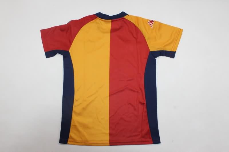 Kids AS Roma 2001/02 Home Soccer Jersey And Shorts