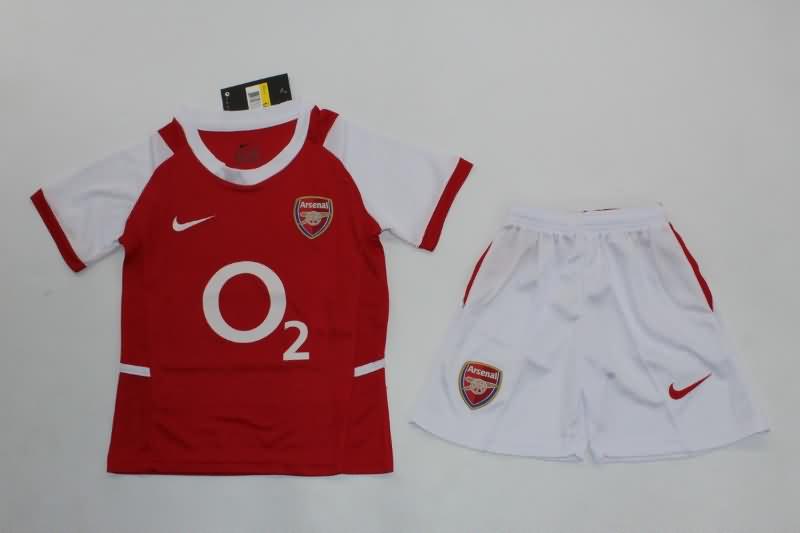 Kids Arsenal 2002/04 Home Soccer Jersey And Shorts Kids Arsenal 2002/04 Home Soccer Jersey And Shorts