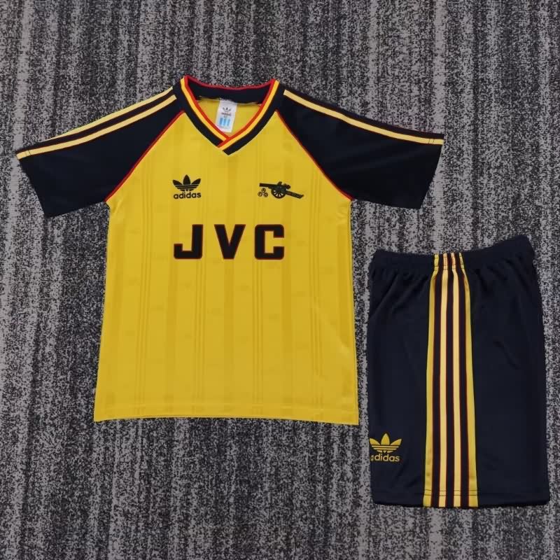 Kids Arsenal 1988/90 Away Soccer Jersey And Shorts Kids Arsenal 1988/90 Away Soccer Jersey And Shorts