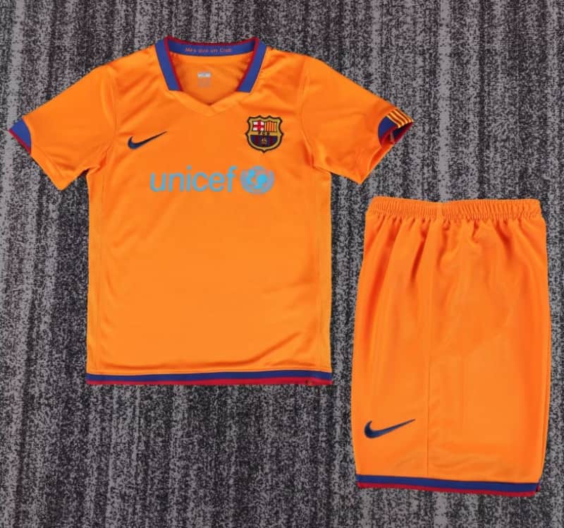 Kids Barcelona 2006/07 Away Soccer Jersey And Shorts