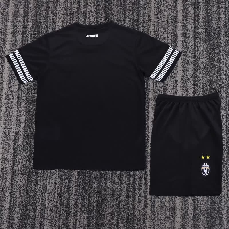 Kids Juventus 2012/13 Away Soccer Jersey And Shorts