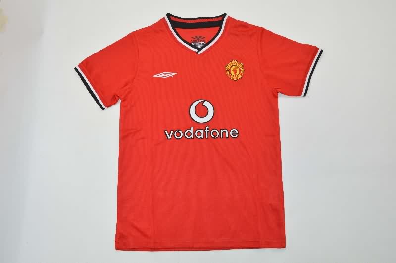 Kids Manchester United 2000/02 Home Soccer Jersey And Shorts
