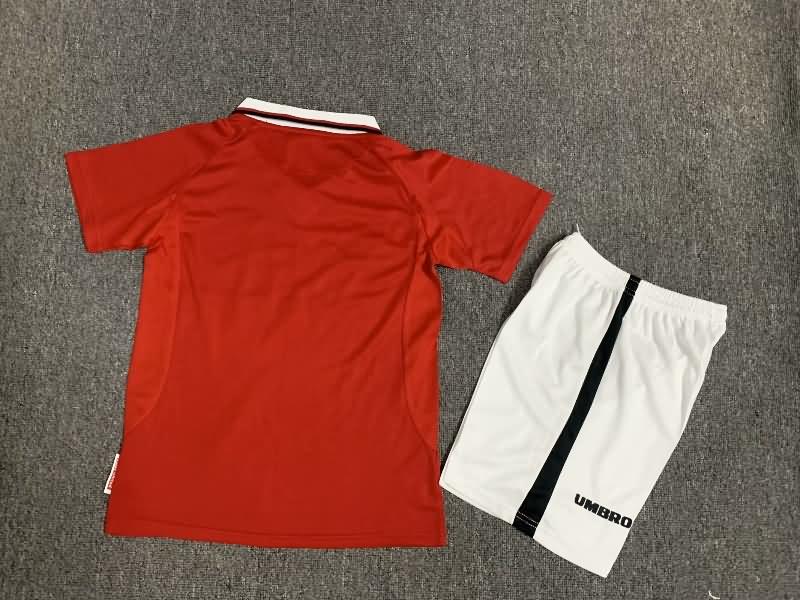 Kids Manchester United 1999 Home Final Soccer Jersey And Shorts