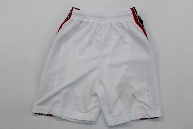 Kids Manchester United 1998/00 Home Soccer Jersey And Shorts