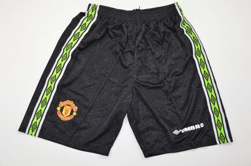Kids Manchester United 1998/99 Black Soccer Jersey And Shorts