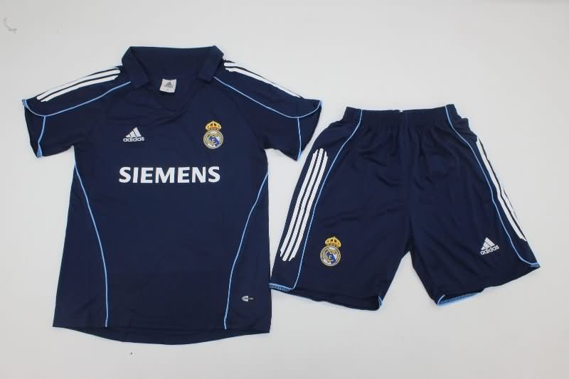 Kids Real Madrid 2005/06 Away Soccer Jersey And Shorts
