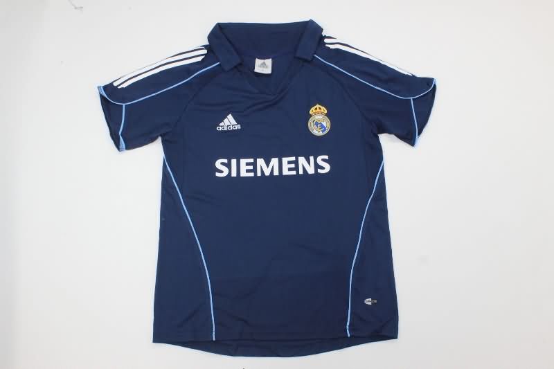 Kids Real Madrid 2005/06 Away Soccer Jersey And Shorts