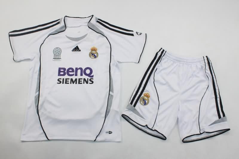 Kids Real Madrid 2006/07 Home Soccer Jersey And Shorts