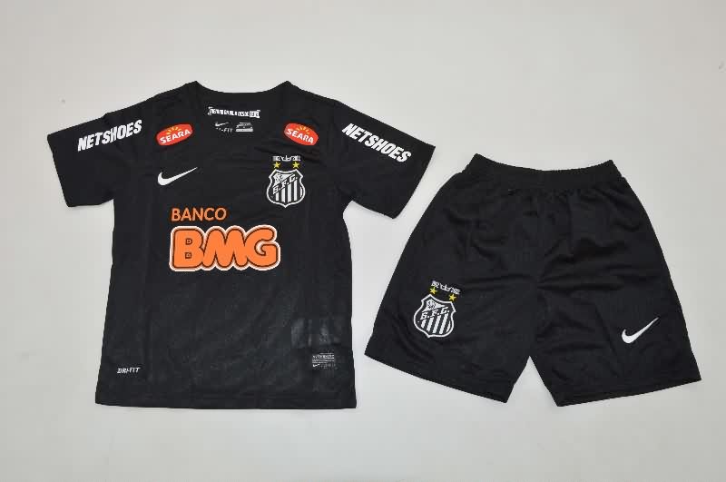 Kids Santos 2012/13 Black Soccer Jersey And Shorts Kids Santos 2012/13 Black Soccer Jersey And Shorts
