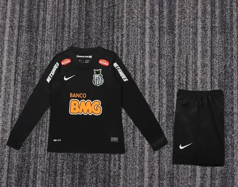 Kids Santos 2012/13 Black Long Sleeve Soccer Jersey And Shorts Kids Santos 2012/13 Black Long Sleeve Soccer Jersey And Shorts